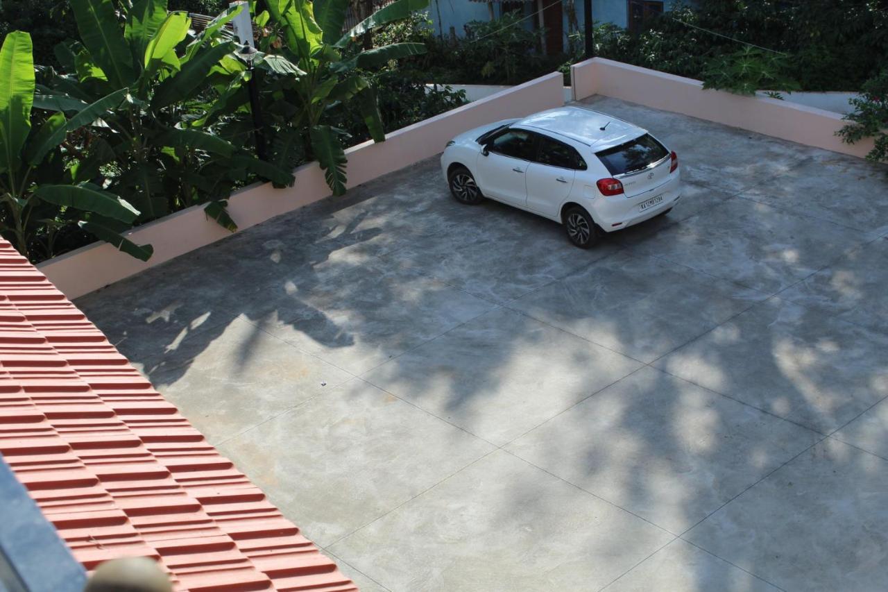 Sri Lakshmi Estates Apartment Siddapura  Exterior photo